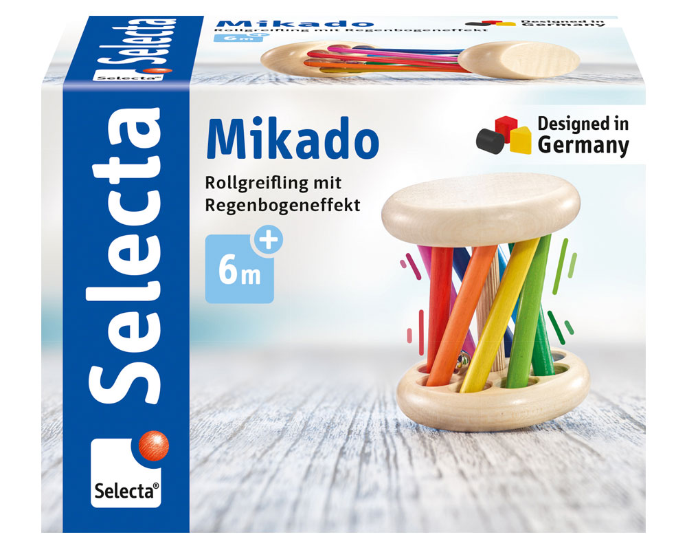 61034_mikado-holz-spielzeug-p Verpackung mit „Selecta Mikado Holz Roll Greifling“-Babyspielzeug mit Holzringen, ab 6 Monaten.