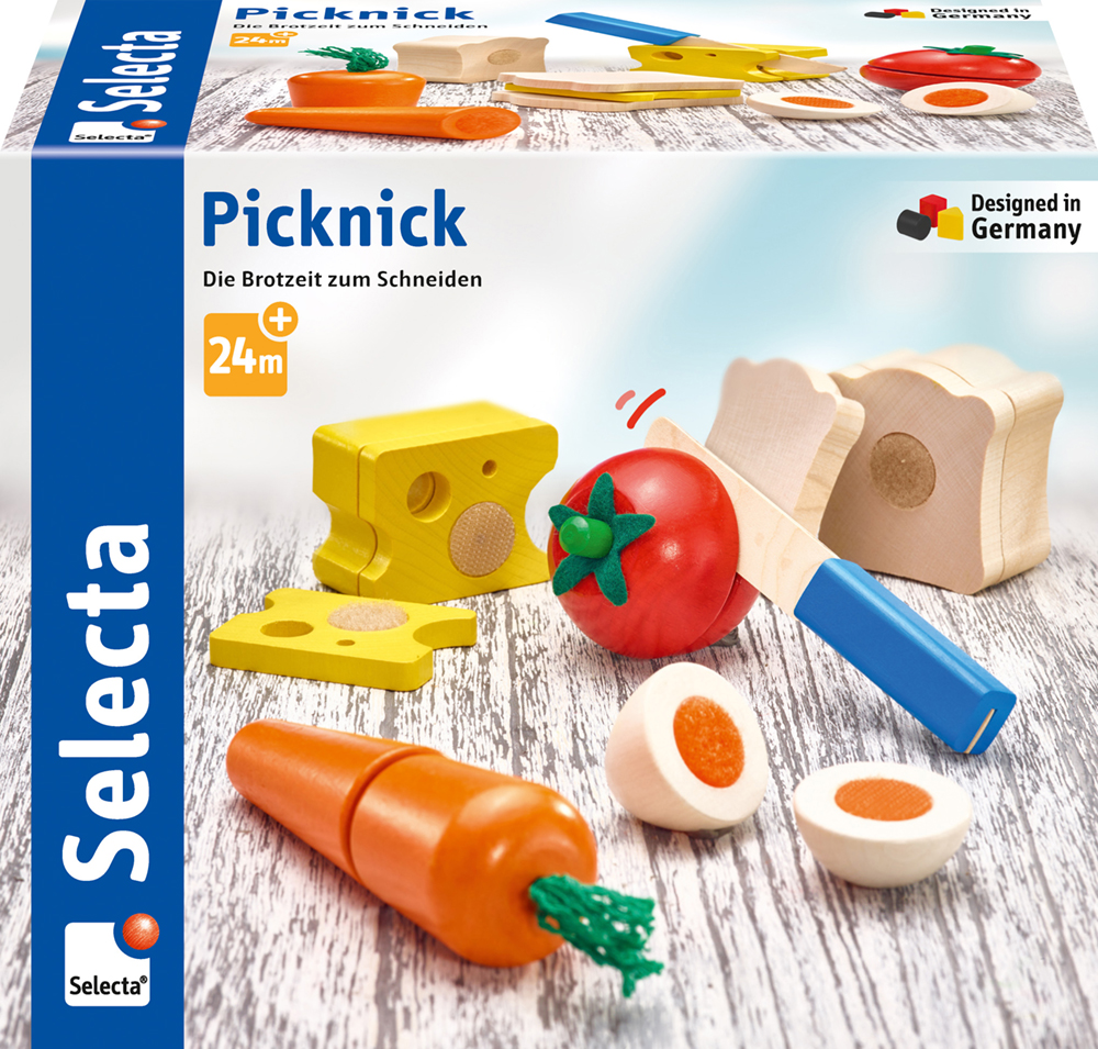 62020_Picknick_FS11_11_2019 Holz-Brotzeit-Picknick-Set mit Spielzeuglebensmitteln – Brot, Käse, Gemüse, Ei und ein Spielzeugmesser sind im Lieferumfang enthalten.