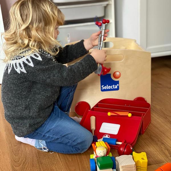 spielend lernen mit Holzspielzeug von Selecta®